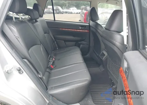 2010 Subaru Outback 3.6R Limited z USA, uszkodzony, nr VIN 4S4BRDJC8A2349472